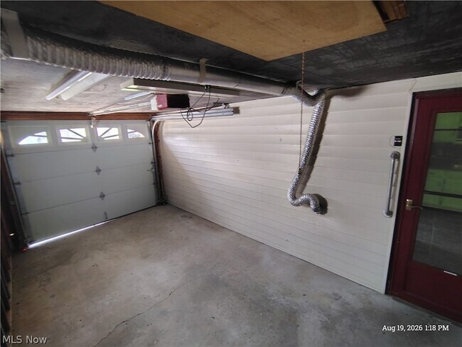 Building Photo - 2822 Red Gate Ln