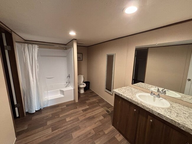 Building Photo - 11113 High Ridge Ct