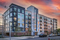 Building Photo - 90 Ocean