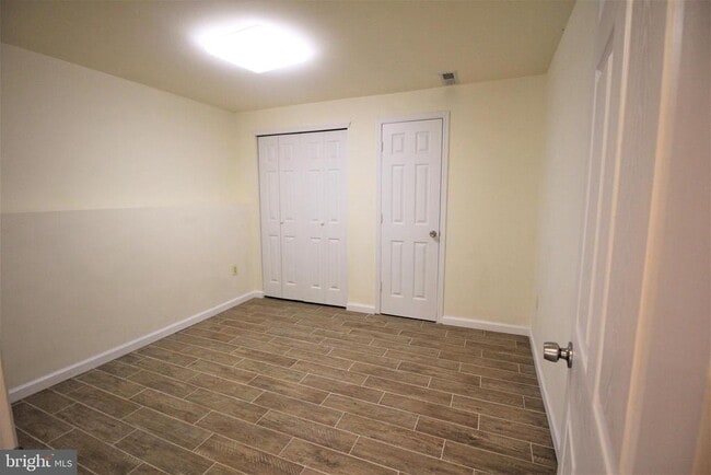 Building Photo - 92 Harvard Cir