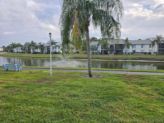 Building Photo - 1106 Green Pine Blvd