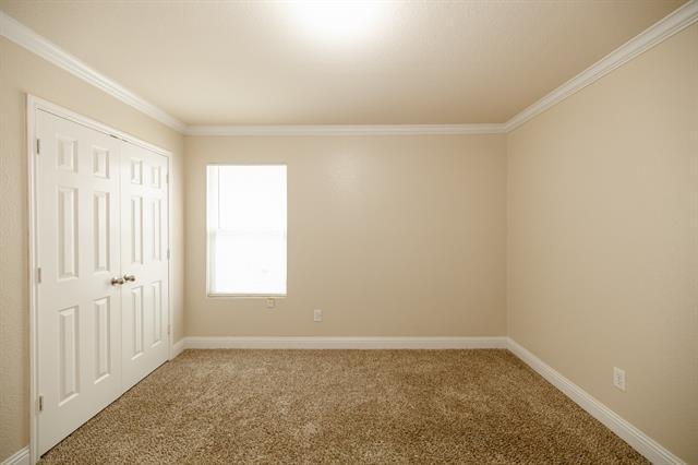 Building Photo - 1857 Shasta View Dr