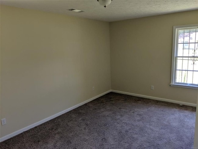 Building Photo - 515 Briarcliff Rd