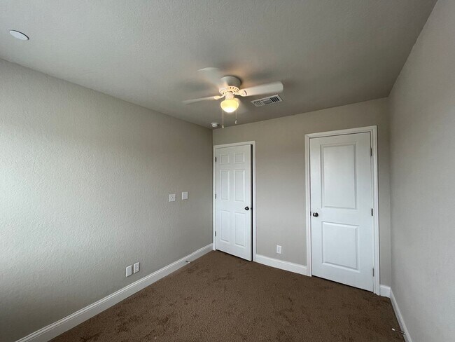 Building Photo - 7813 Savanah Brooks, Live Oak, TX. 78233