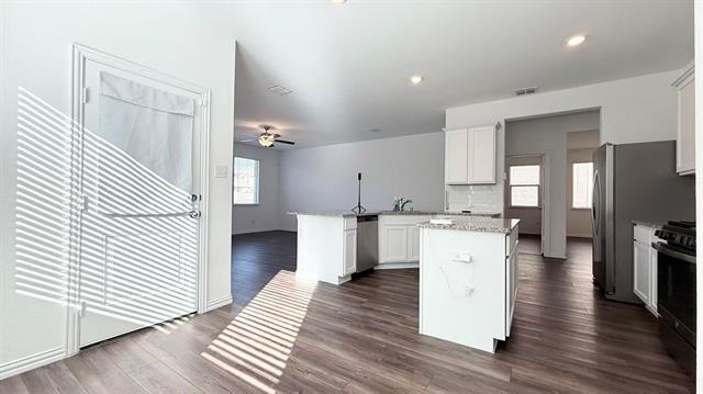 Building Photo - 6009 Pensby Dr