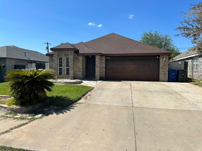 Building Photo - 1902 Denmark Ln