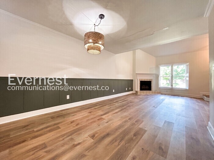 Building Photo - 2665 Holcomb Springs Dr