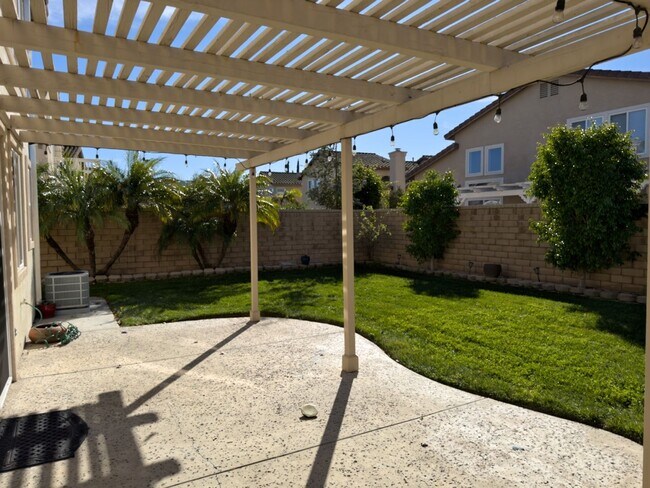 Building Photo - Beautiful home near La Mariposa Elementary School in Camarillo