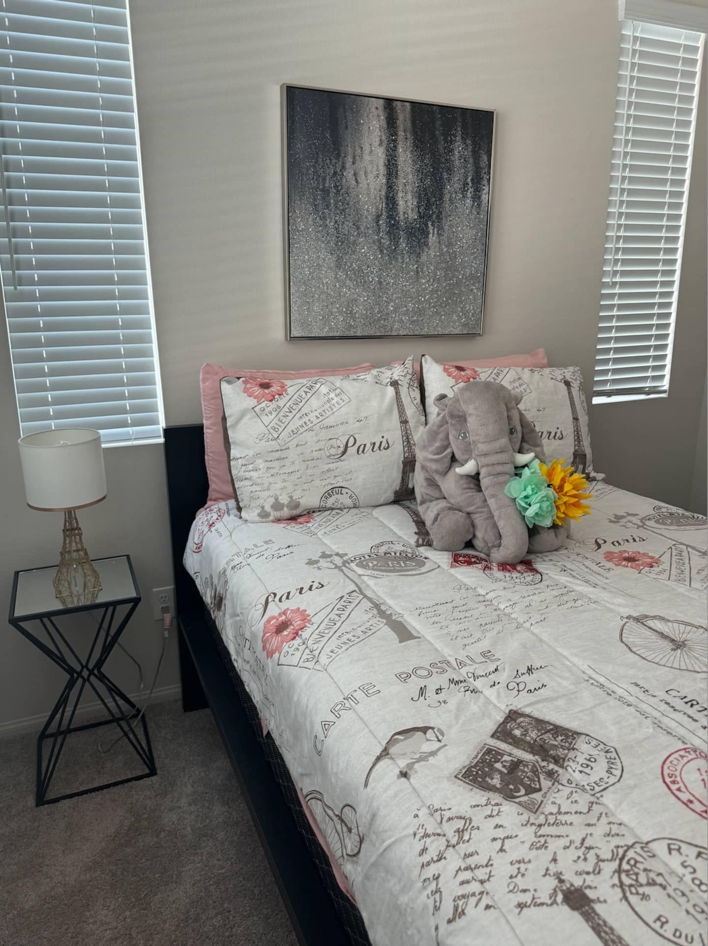 Building Photo - 211 N Vincent Ave