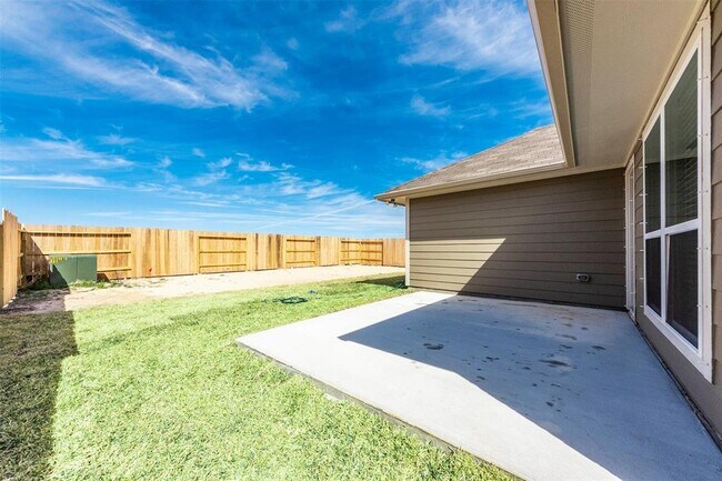 Building Photo - 8224 Tourmaline Wy