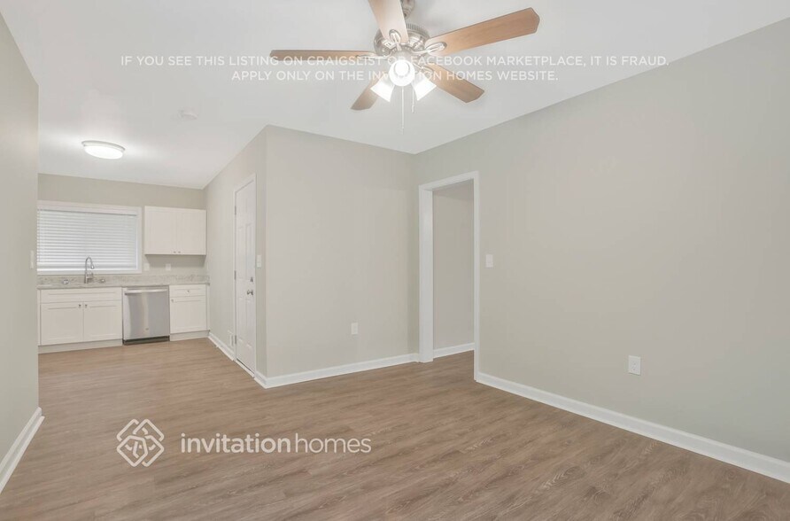 Building Photo - 2145 Green Forrest Dr