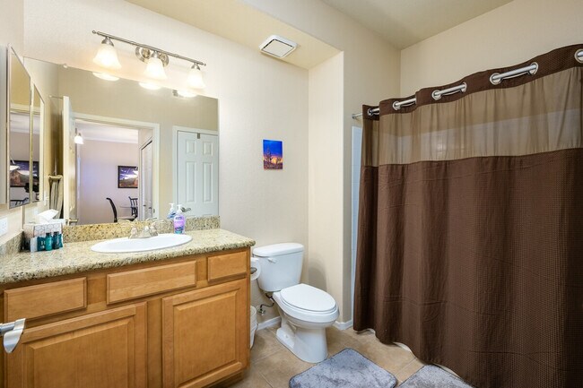 Building Photo - 5335 E Shea Blvd