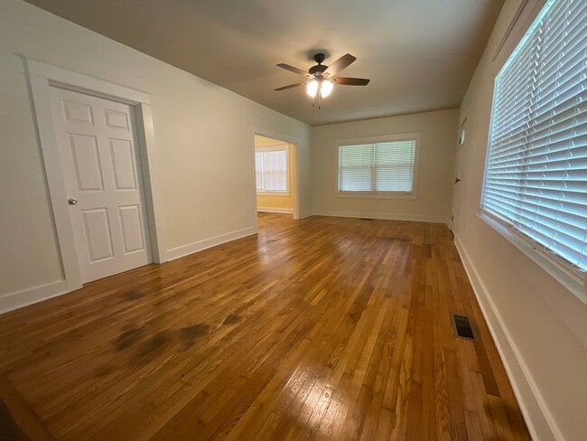 Building Photo - Very nice 2 bed/1 bath home - Morristown