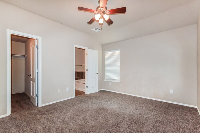 Building Photo - 11425 SW 25th Terrace