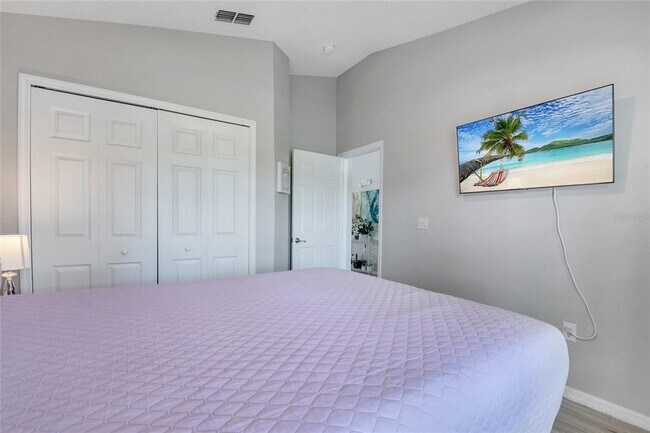 Building Photo - 1428 Casterton Cir