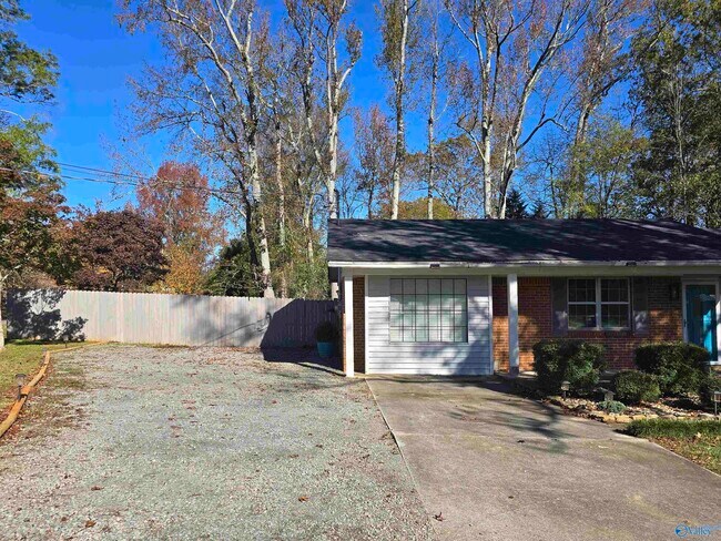 Building Photo - 159 Mallard Dr