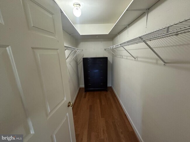 Building Photo - 9224 Cardinal Forest Ln