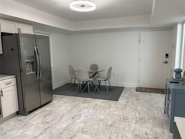 Building Photo - 4904 38th Way S