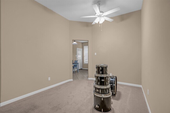 Building Photo - 2919 Whitman Dr