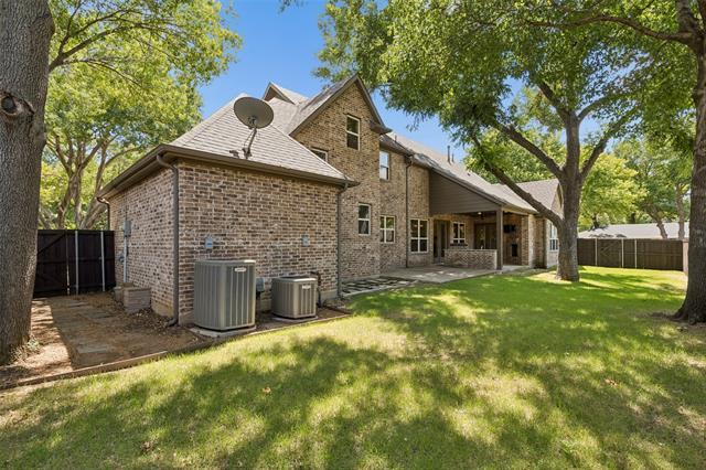 Building Photo - 2737 Farmers Branch Ln