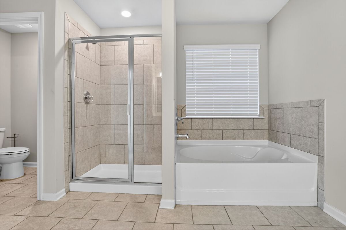 Building Photo - 1553 Spring Hollow Way