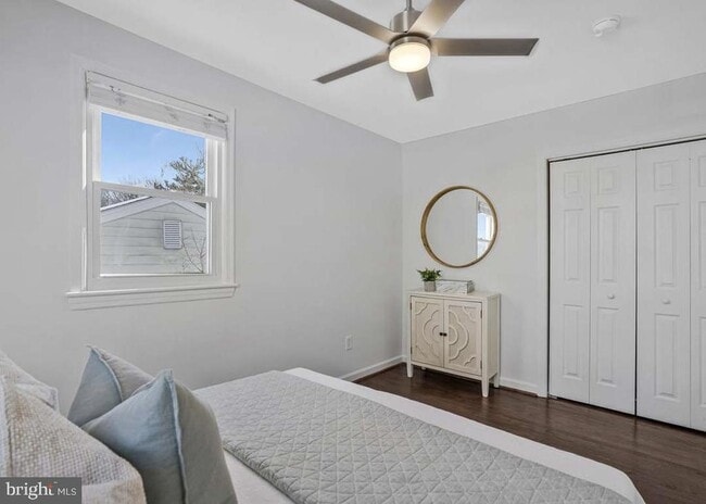 Building Photo - 2509 Oberlin Dr