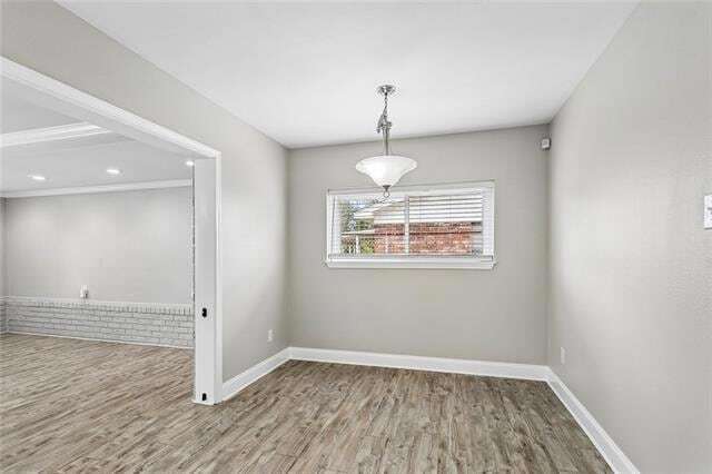 Building Photo - 1517 Ridgecrest Dr