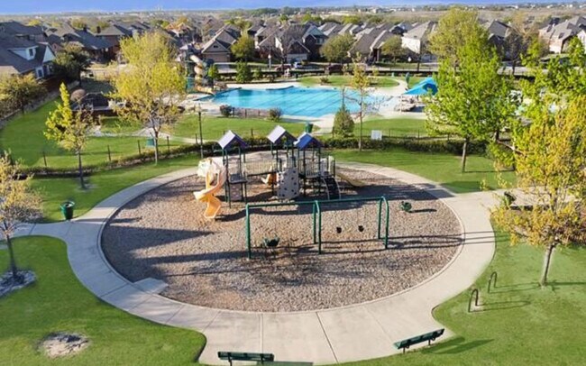 Building Photo - 429 Foxcraft Dr