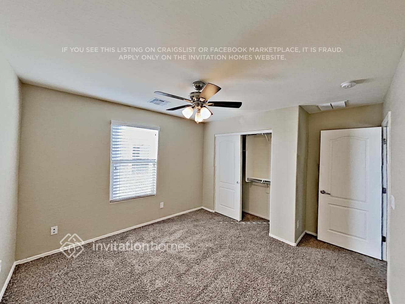 Building Photo - 3331 E Russell St