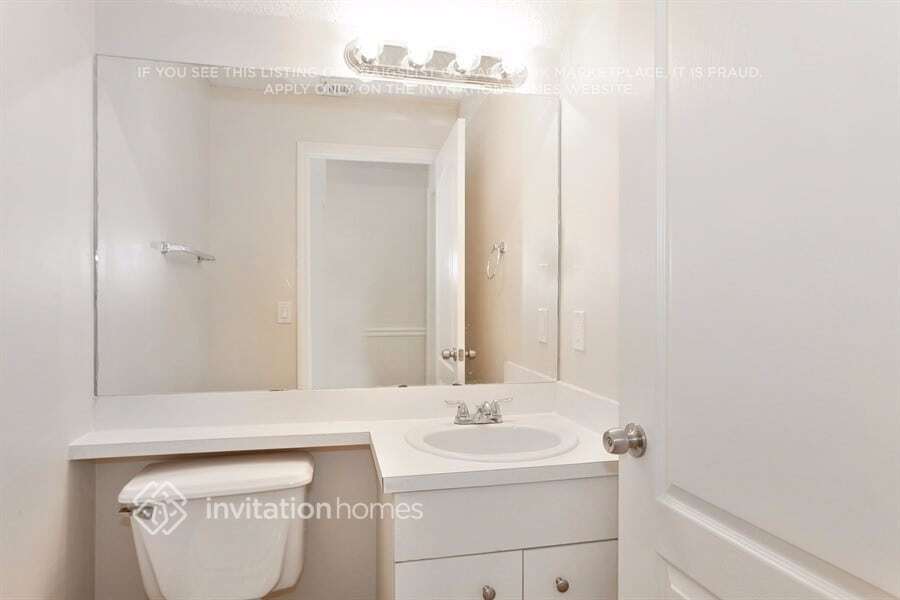 Building Photo - 15131 SW 49th St