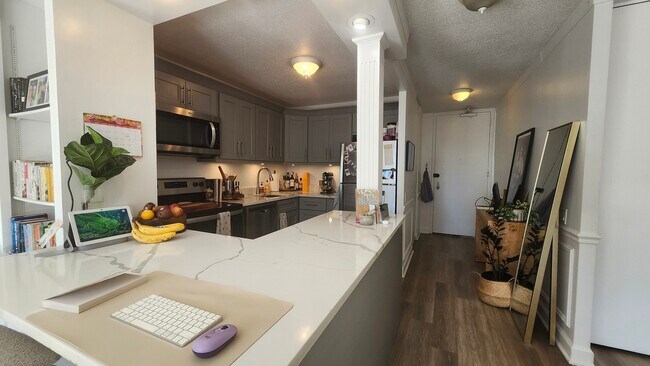 Building Photo - 405 N Wabash Ave