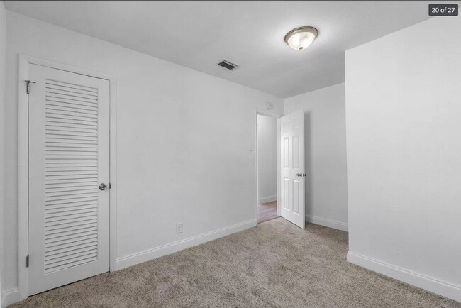 Building Photo - 12278 Hillman Dr