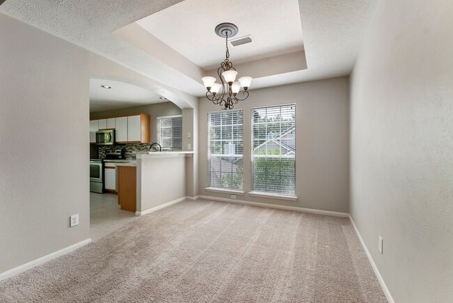 Building Photo - 17 N Spiral Vine Cir