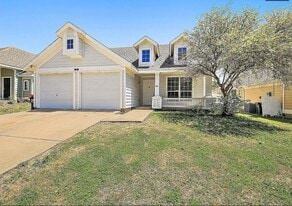 Building Photo - 509 Creekside Dr