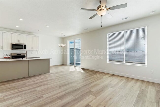 Building Photo - 3669 S 4625 W