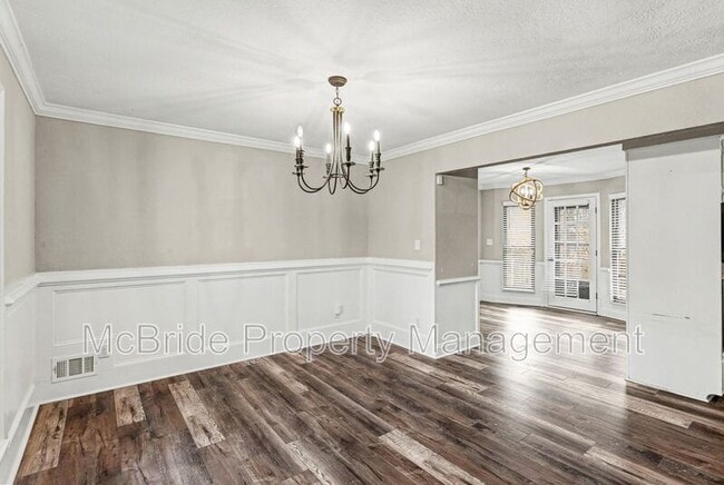 Building Photo - 1304 Dominica Dr