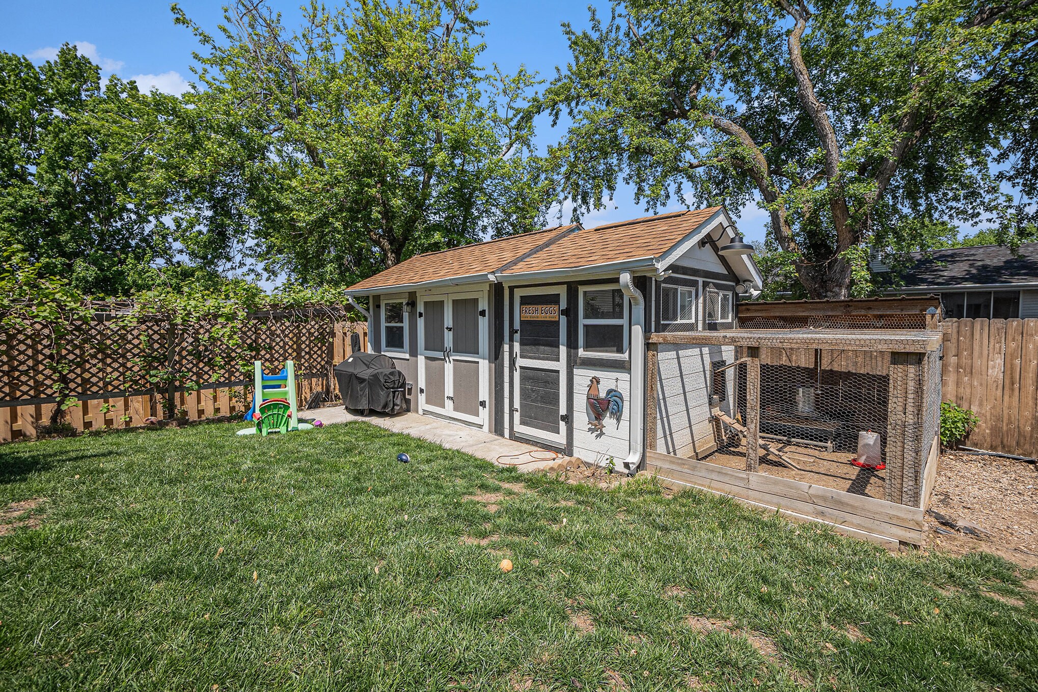 Building Photo - 3738 Burr Oak Dr