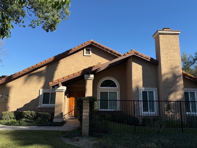 Building Photo - 641 S Iron Horse Ln