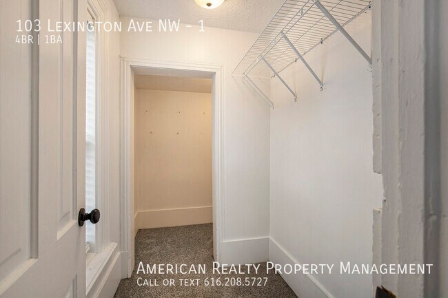 Building Photo - 103 Lexington Ave NW