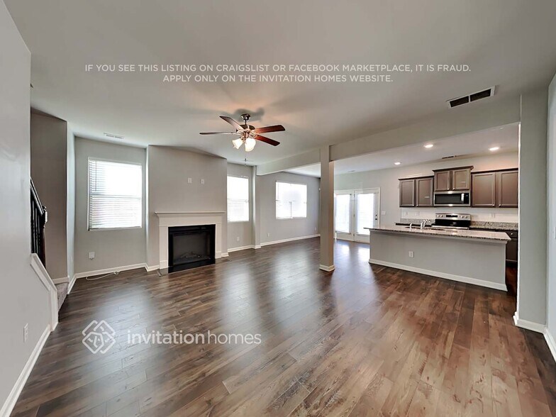 Building Photo - 2036 Theberton Trail