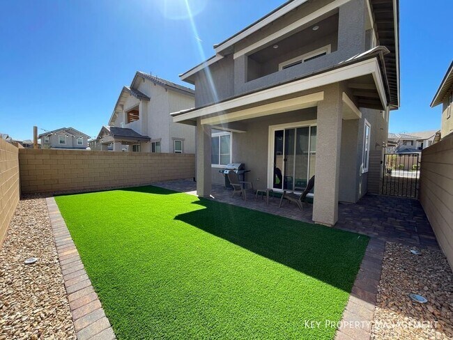 Building Photo - 692 Bamboo Bnd Pl