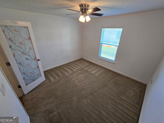 Building Photo - 127 Cedar Cir Dr