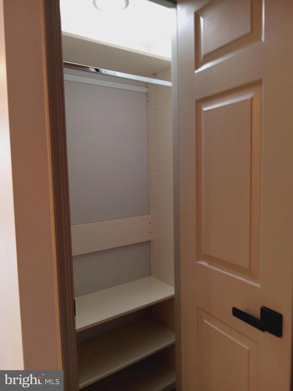 Building Photo - 4808 Moorland Ln