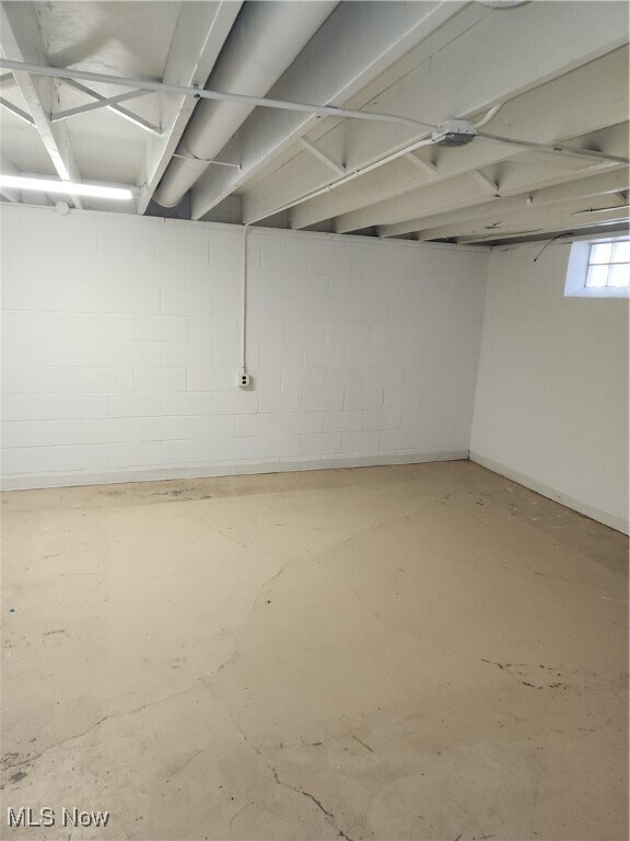 Building Photo - 7032 Brandywine Rd