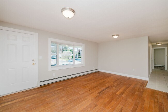 Building Photo - 125 Temi Rd