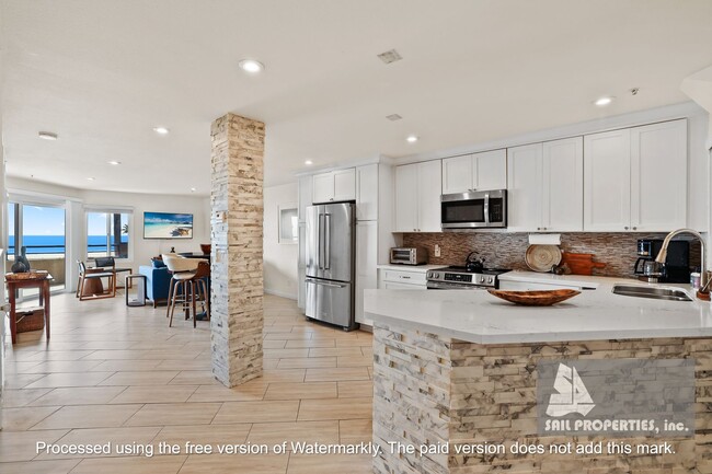 Building Photo - Newly Renovated Vacation Rental with Ocean...