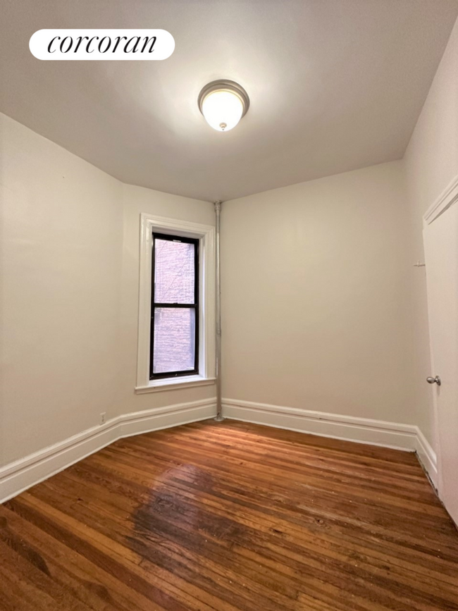 Building Photo - 526 W 123rd St