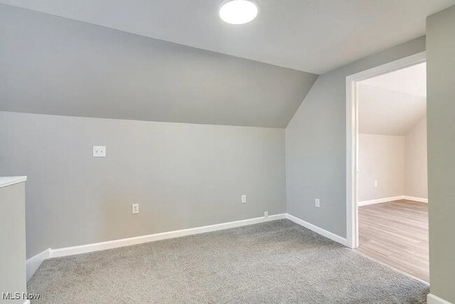 Building Photo - 3 Bedroom 1.5 Bathroom House in Lorain