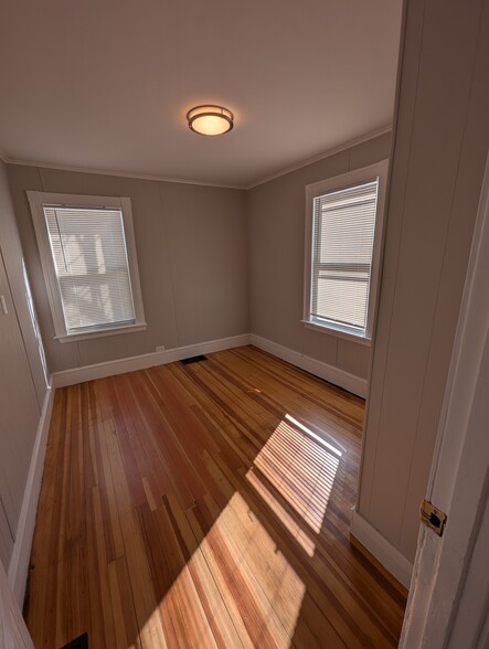 Bedroom 1 - 56 Princeton St