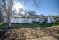 Building Photo - 3 Pershing Dr